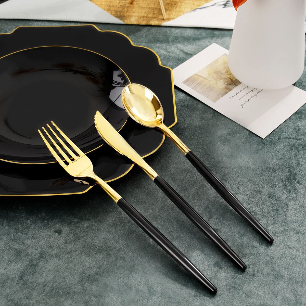 150pcs Gold Plastic Dinnerware Set, Halloween Black Plastic Plates,Gold Plastic Silverware,Black and Gold Cutlery,include 30 Dinner Plates,30 Dessert Plates,30 Forks,30 Knives,30 Spoons