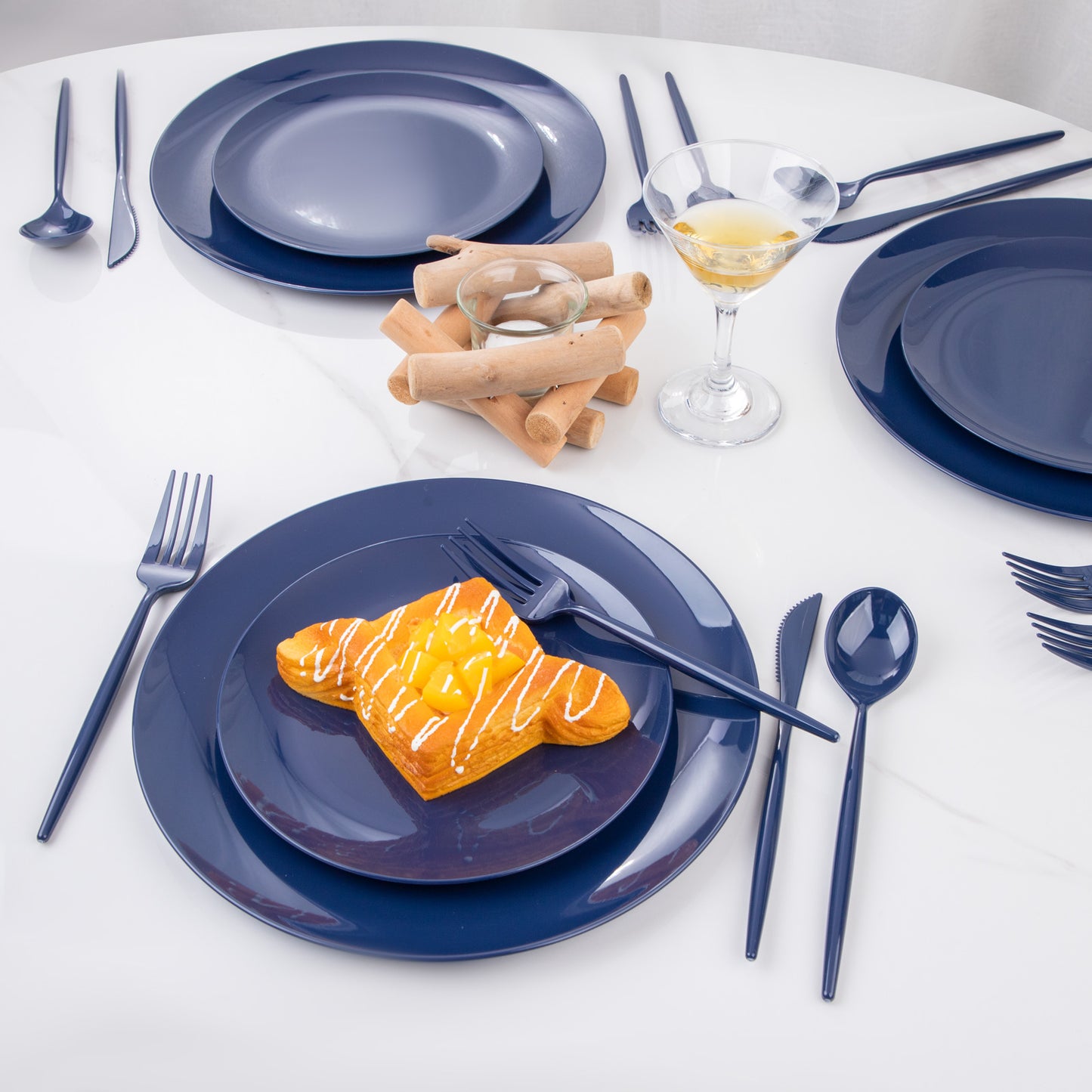180pcs Blue Plastic Silverware Plastic Silverware Heavy Duty Blue Party Plastic Cutlery Blue Plastic Forks Include 60 Blue Forks,60 Blue Knvies,60 Blue Spoons for Wedding,Party or Daily Using