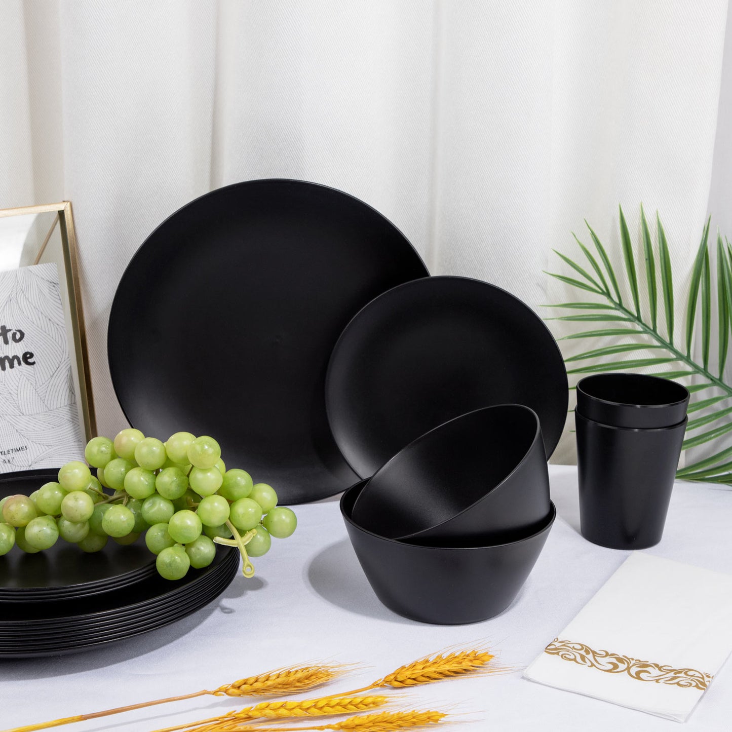 32pcs Black Wheat Straw Dinnerware Sets with 25pcs Linen Napkins,Plates and Bowls Sets for 8,Black Plastic Dinnerware Sets, Microwave Dishwasher Safe Plates, Dishes Set for 8 for Halloween