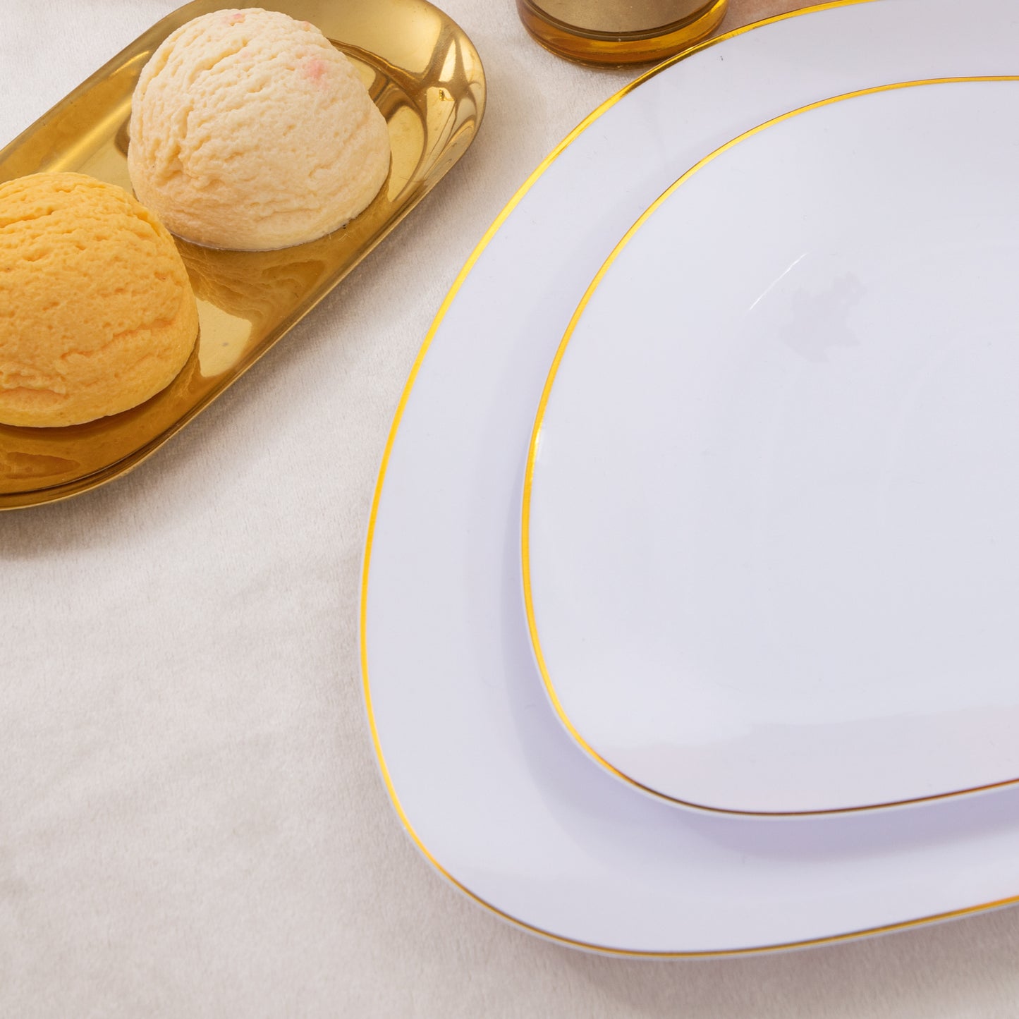 210pcs White and Gold Plates,Gold Plastic Dinnerware- Gold dinner plates,Plastic dessert plates,Gold Plastic Silverware,Gold Plastic Cups,Gold Napkins Perfect for Birthday
