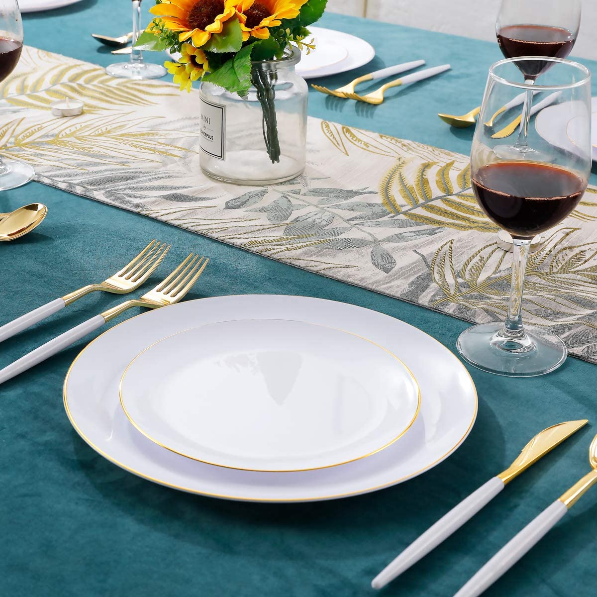 150pcs White and Gold Plastic Plates,Gold Plastic Silverware,Gold Plastic Dinnerware Set Includes 60 Gold Plates,30 Forks,30 Knives,30 Spoons For Weddings Celebrations and Parties