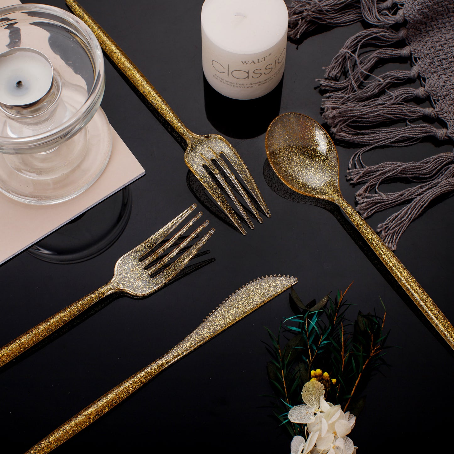 180pcs Gold Plastic Silverware Durable Plastic Silverware Gold Glitter Color Party Plastic Cutlery Gold Plastic Flatware Include 60 Forks,60 Knvies,60 Spoons for Wedding,Birthday Monther's