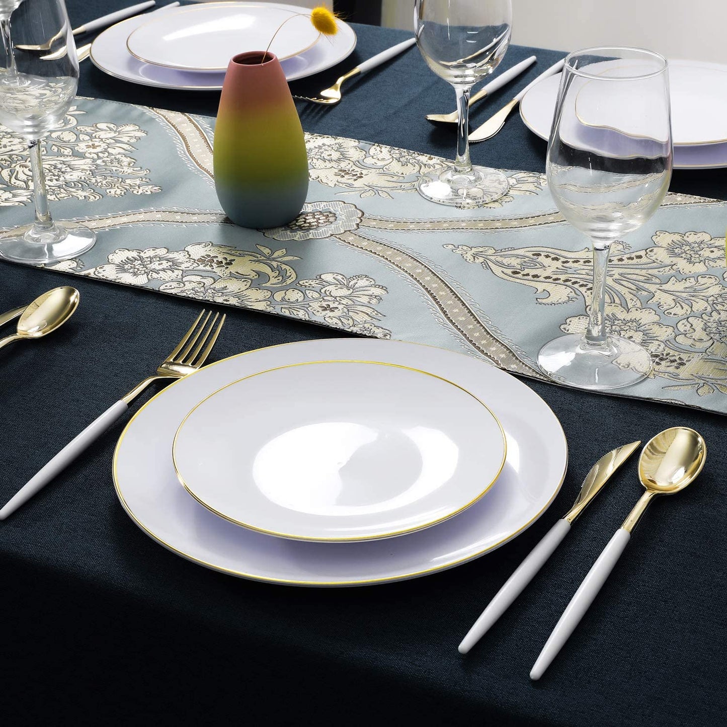 102pcs Gold Plastic Cutlery, Durable Plastic silverware,Disposable Cutlerty with White Handle,Include 34 Forks,34 Knvies,34 Spoons, Suit for Wedding,Birthday,Party