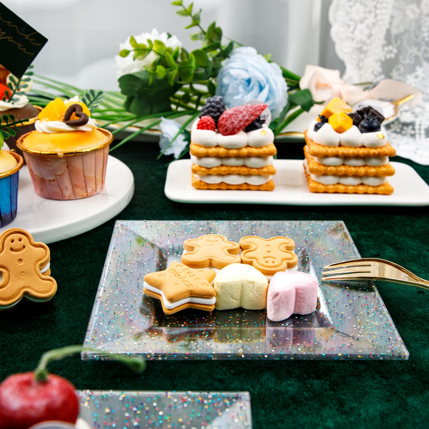 Plastic Square Plates, Glitter Design, 100pcs, 6'' Dishware, BPA Free, Reusable with Caveats, Clear